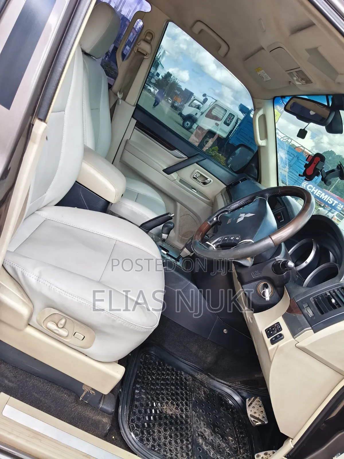 Mitsubishi Pajero 3.2 Di-Dc GLS 2010 Brown