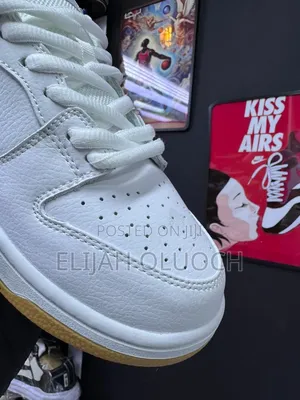 Nike Sb Dunk Low “White Gum”
Sizes _37 38 39 40 41 42 43 44 45_