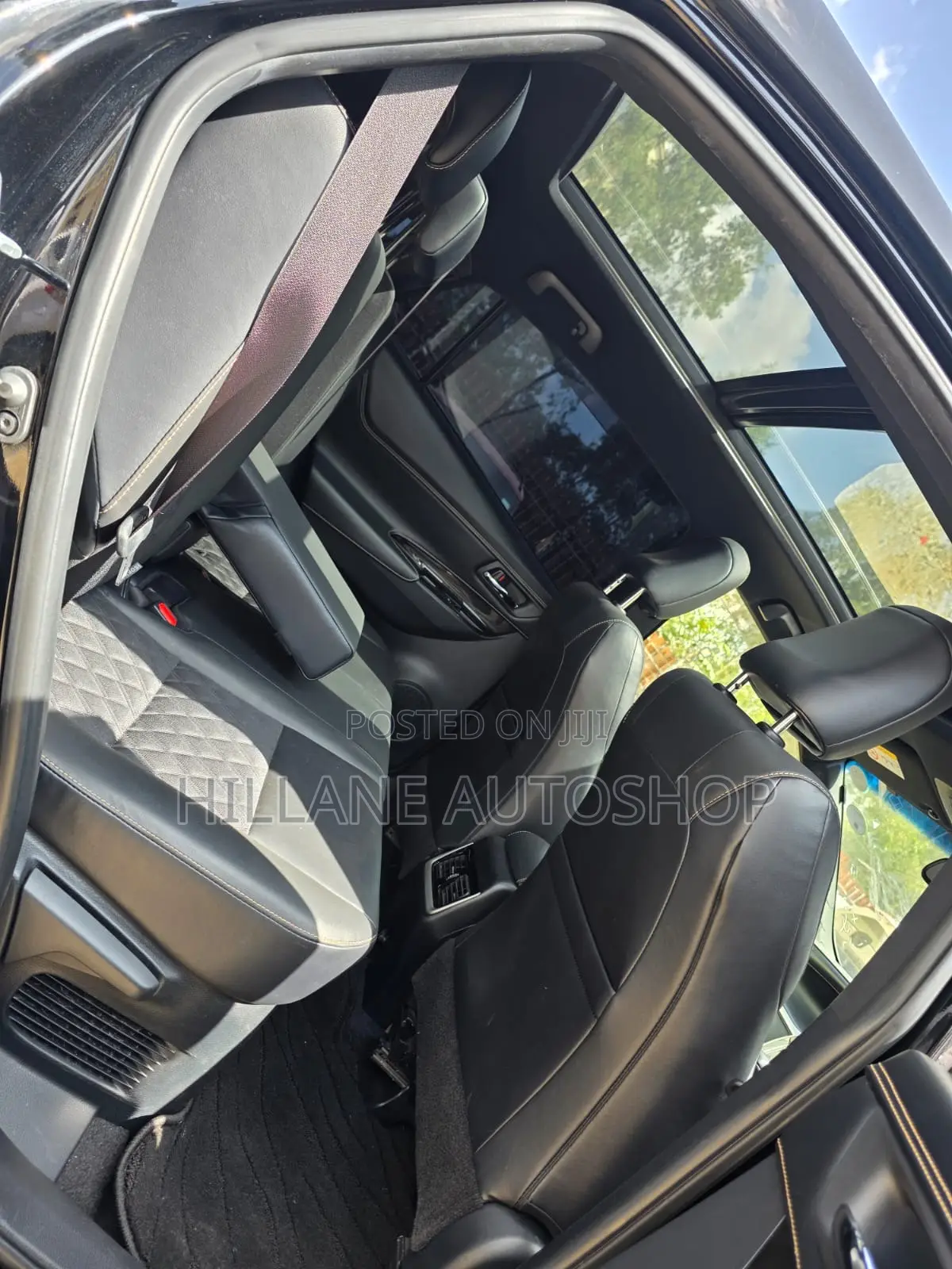 Toyota Harrier 2018 Black