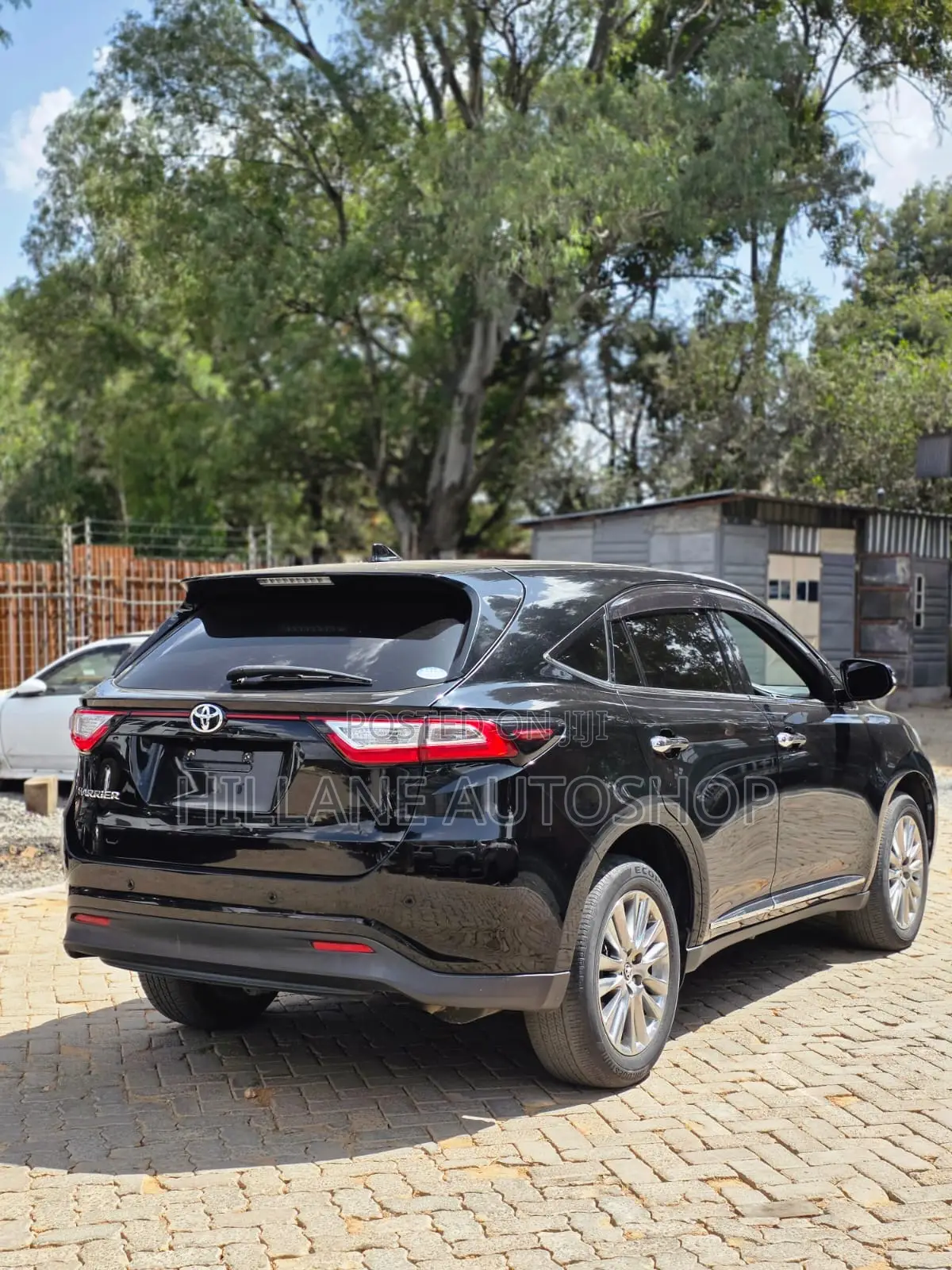 Toyota Harrier 2018 Black