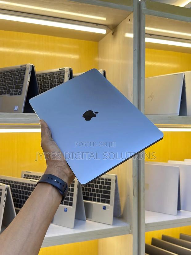 Laptop Apple MacBook Pro 2017 16GB Intel Core i7 SSD 256GB - thumbnail 6