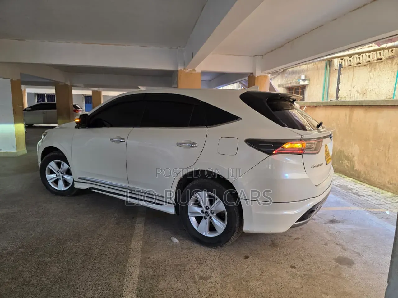 Toyota Harrier 2013 White