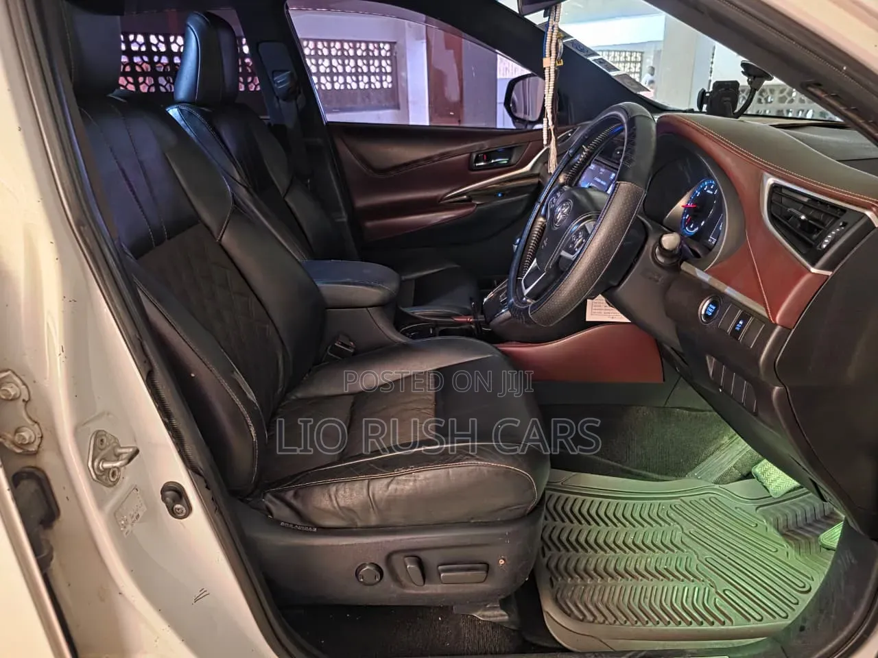 Toyota Harrier 2013 White