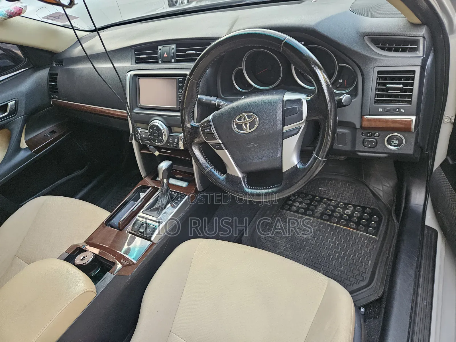 Toyota Mark X 2017