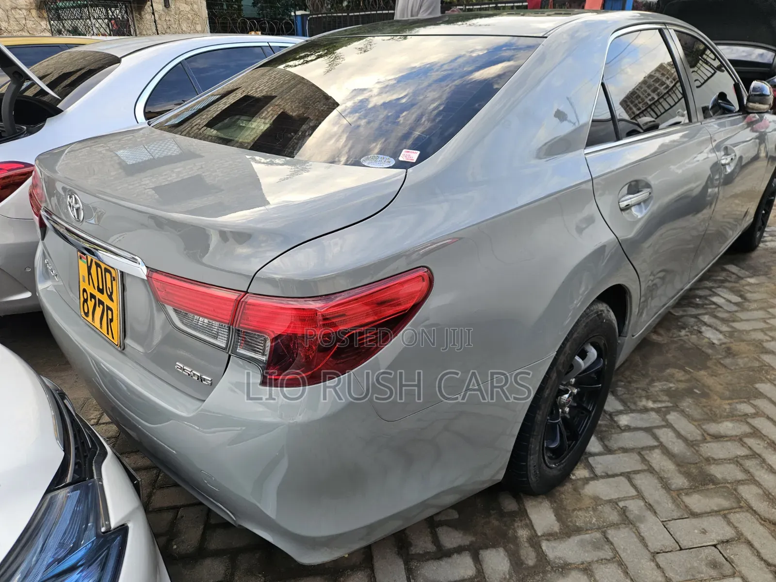 Toyota Mark X 2017