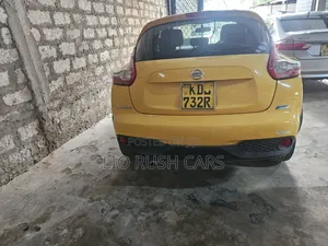 Nissan Juke 2016 Yellow