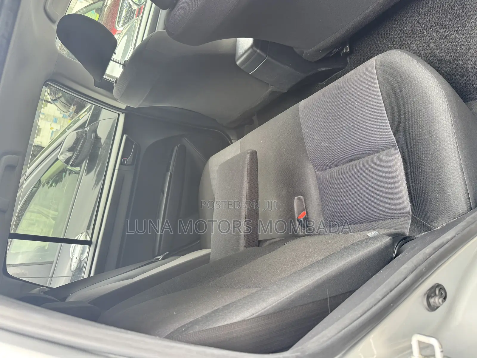Toyota Corolla Fielder 2020 Silver