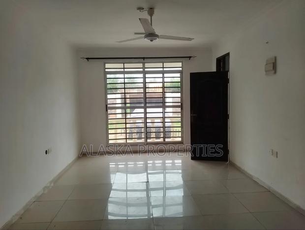 2bdrm Apartment in Shanzu Estate for rent - thumbnail 2