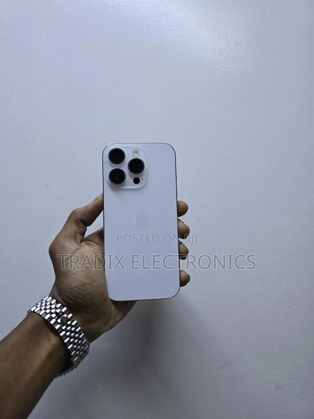 Apple iPhone 16 Pro 128 GB White
