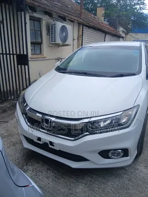 Honda Grace 1.5 Hybrid AWD 2019 White