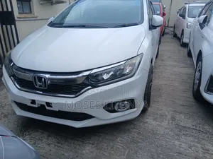 Honda Grace 1.5 Hybrid AWD 2019 White