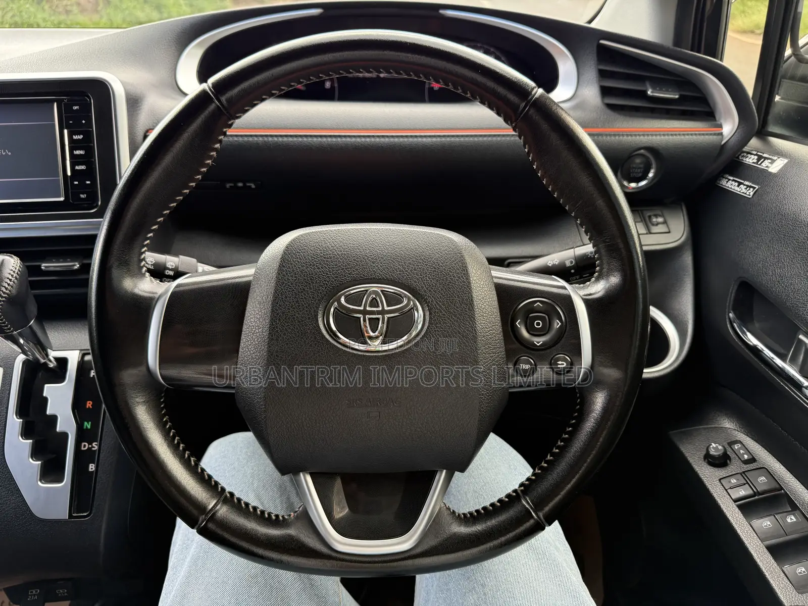 Toyota Sienta 1.5 FWD 2018 Black
