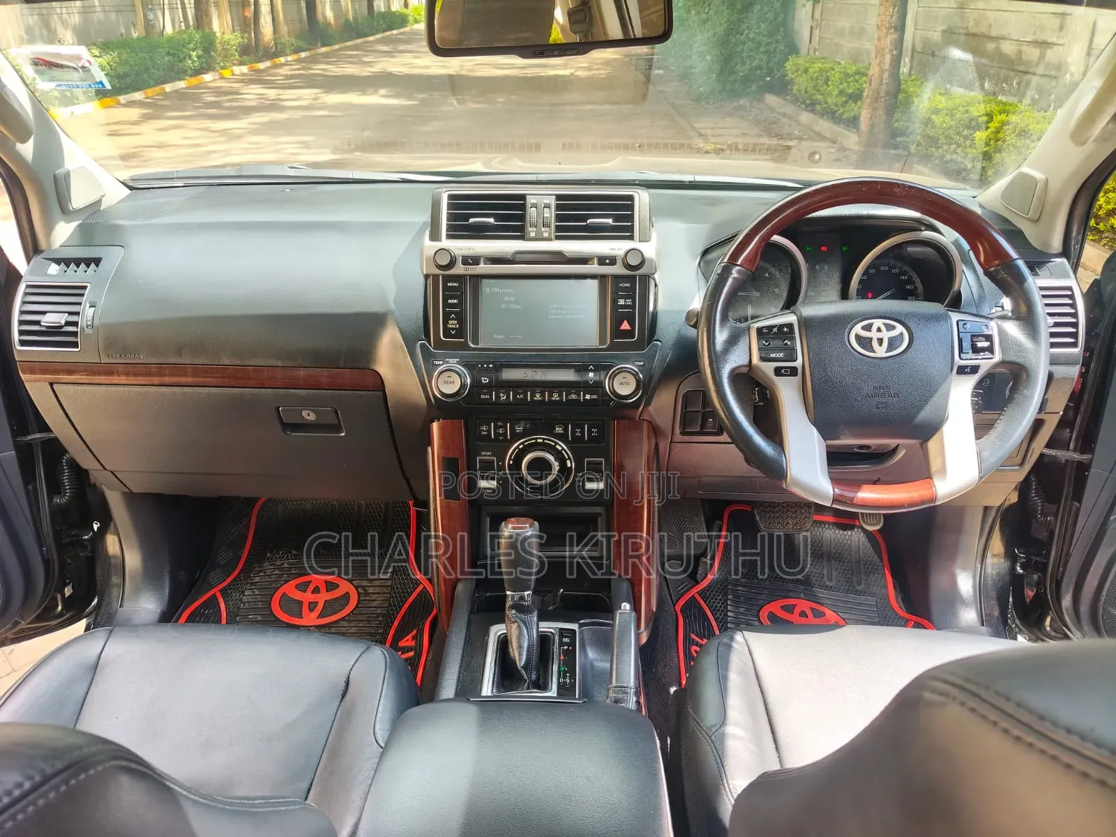 Toyota Land Cruiser Prado 2017 Black