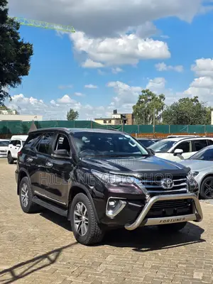Toyota Fortuner 2019 Brown