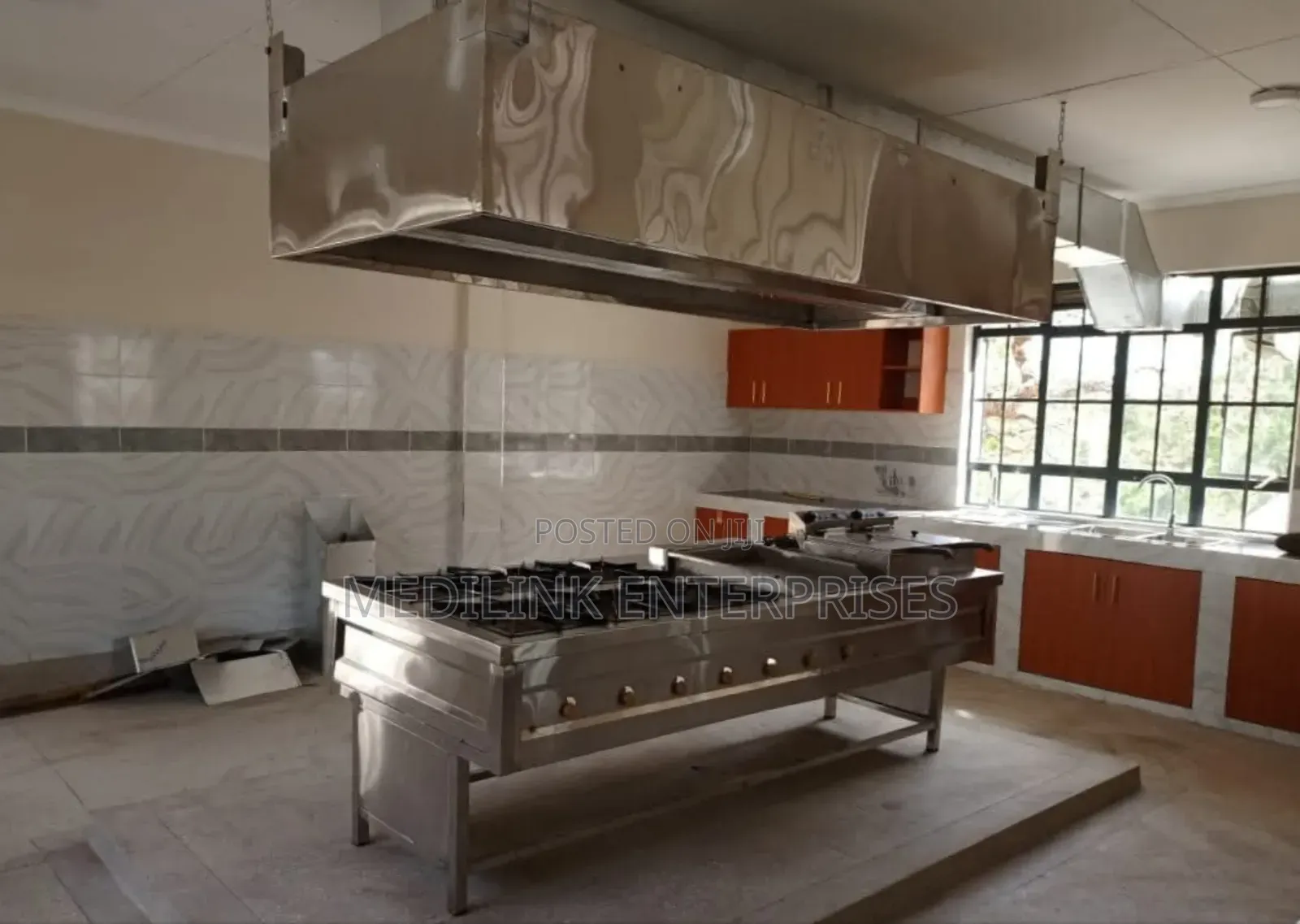 Modern Stainless Steel Commercial Kitchen Set Up(Cooker+Hood)