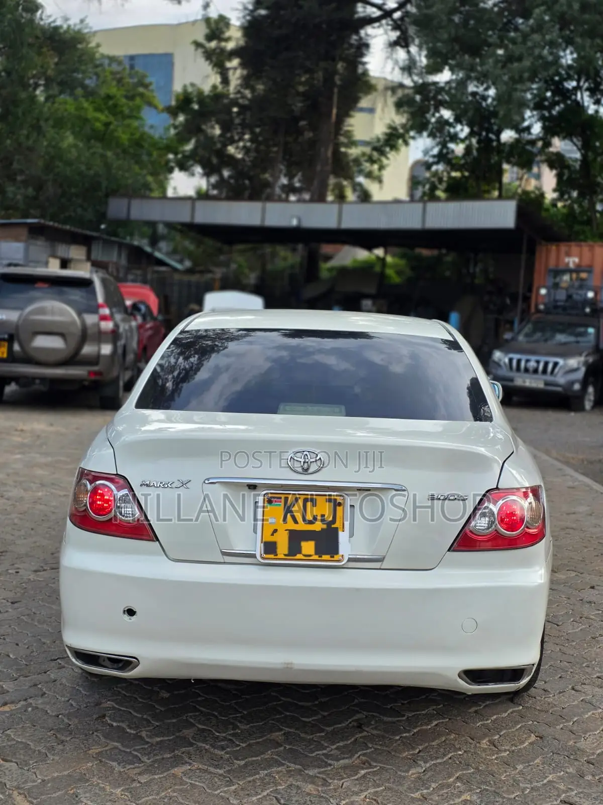 Toyota Mark X 2010 White