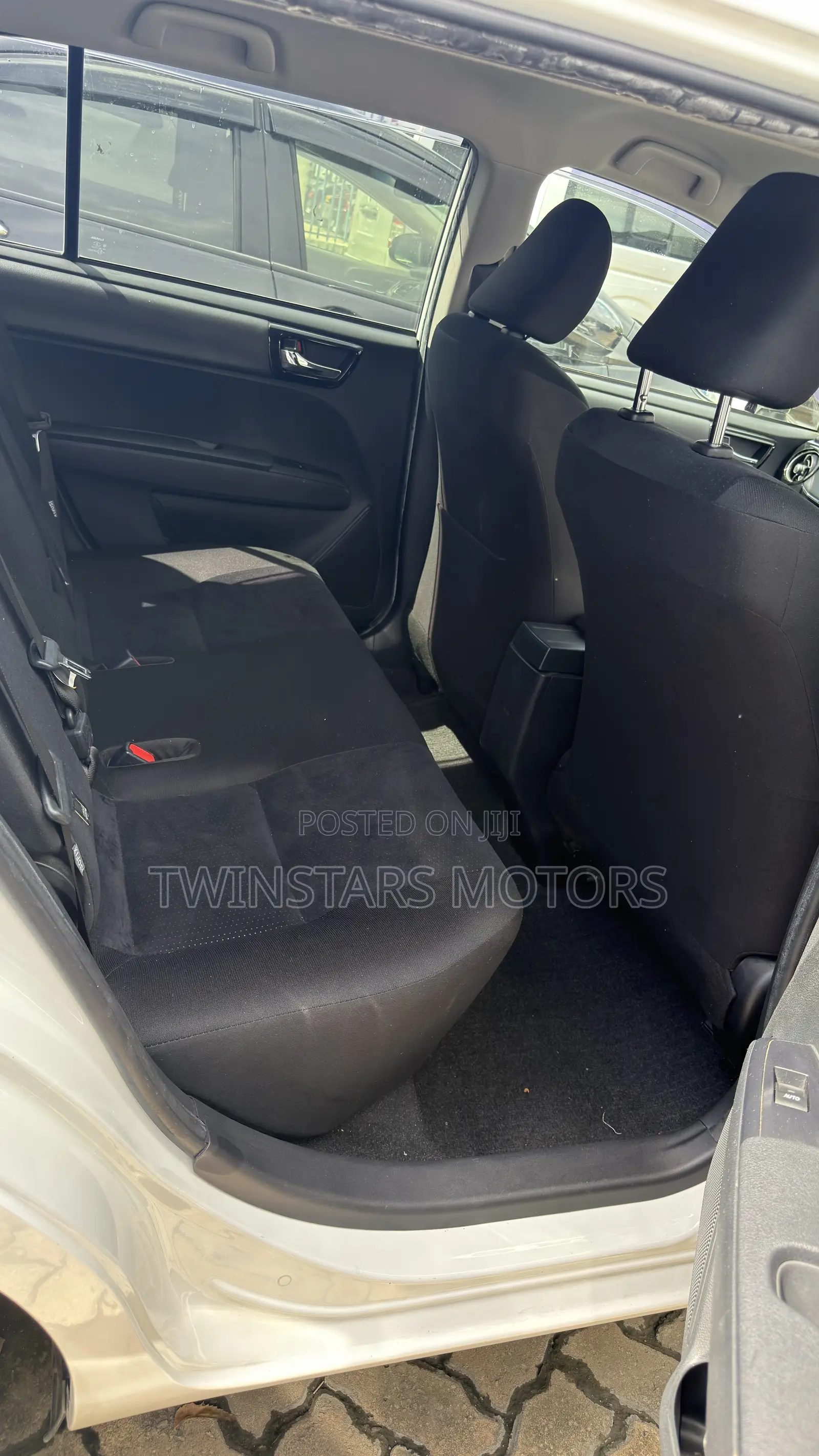 Toyota Corolla Fielder 1.5 Petrol FWD 2019 White