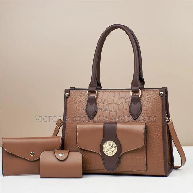 Classic Quality Handbags - thumbnail 2