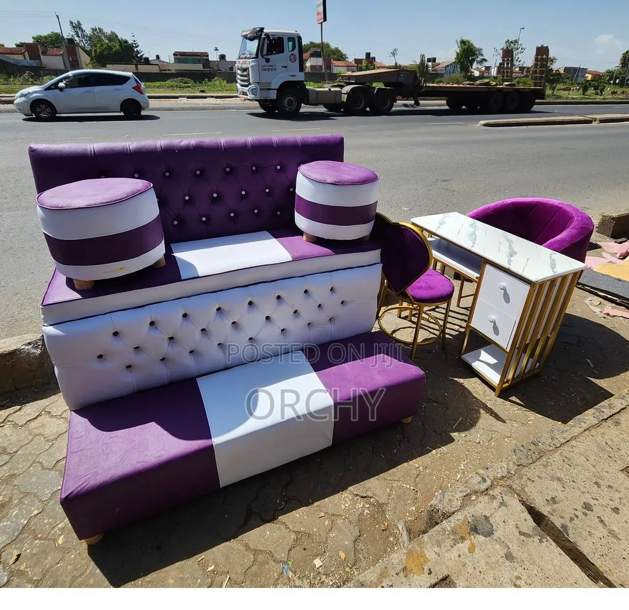 Purple Pedicure and Manicure Seats and Table