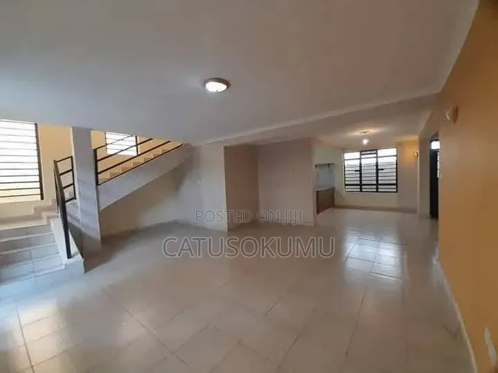 4bdrm Maisonette in Syokimau, Gateway Mall Area for rent