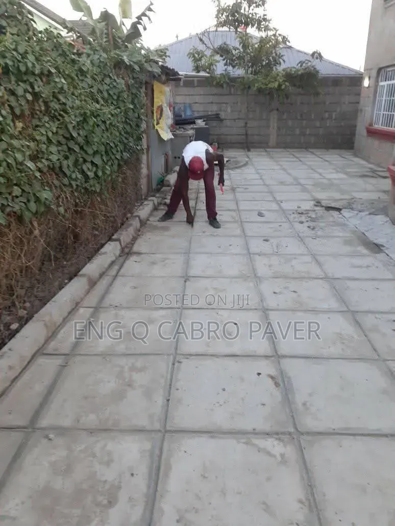 Construction Technical Ground Preparation Cabro Installation Polish