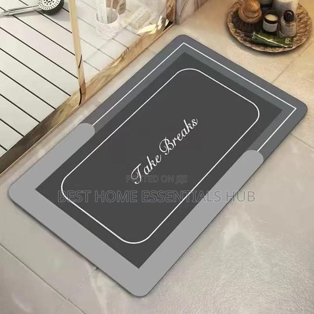 Rectangular Absorbent Bathroom Mat 50x80cm