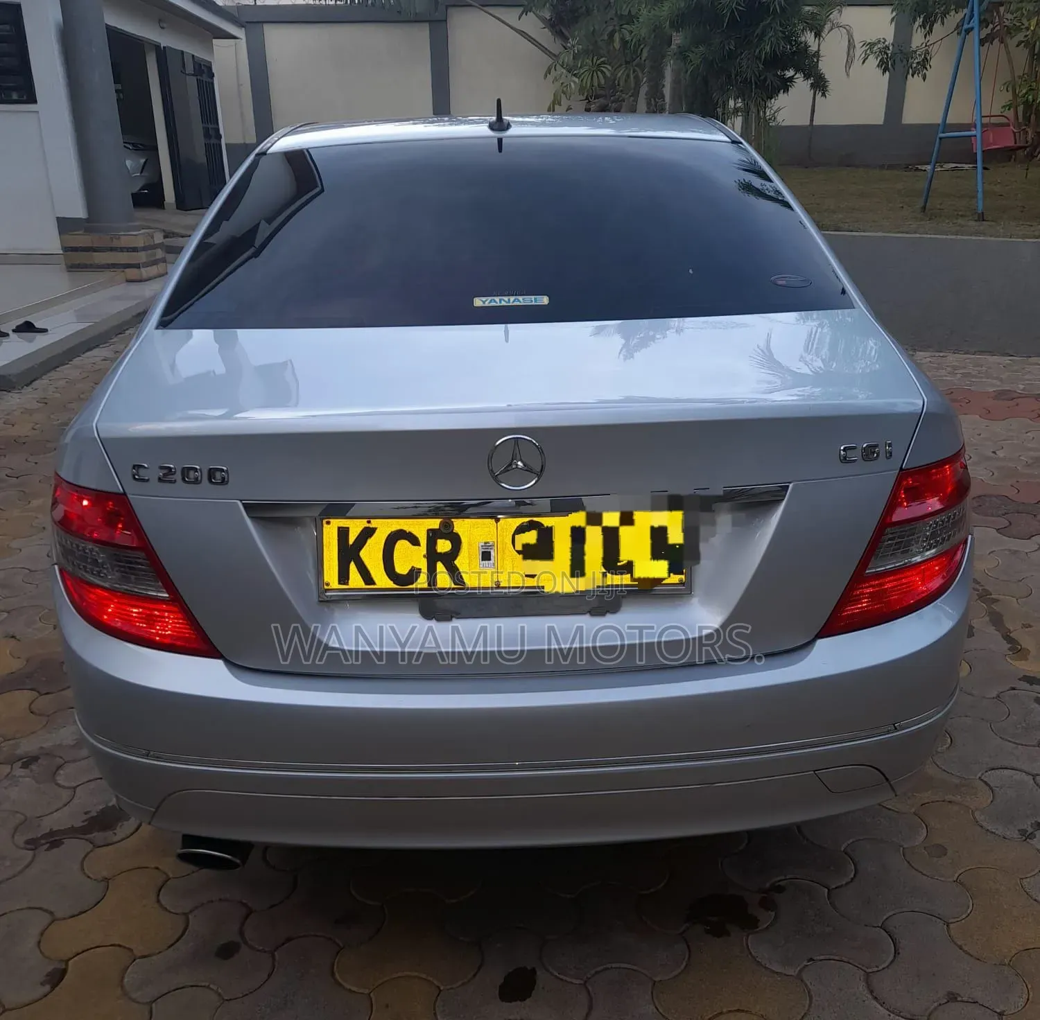 Mercedes-Benz C200 2012 Silver