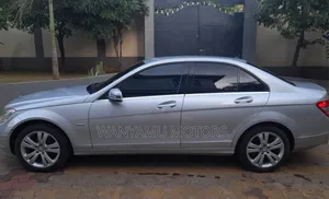 Mercedes-Benz C200 2012 Silver