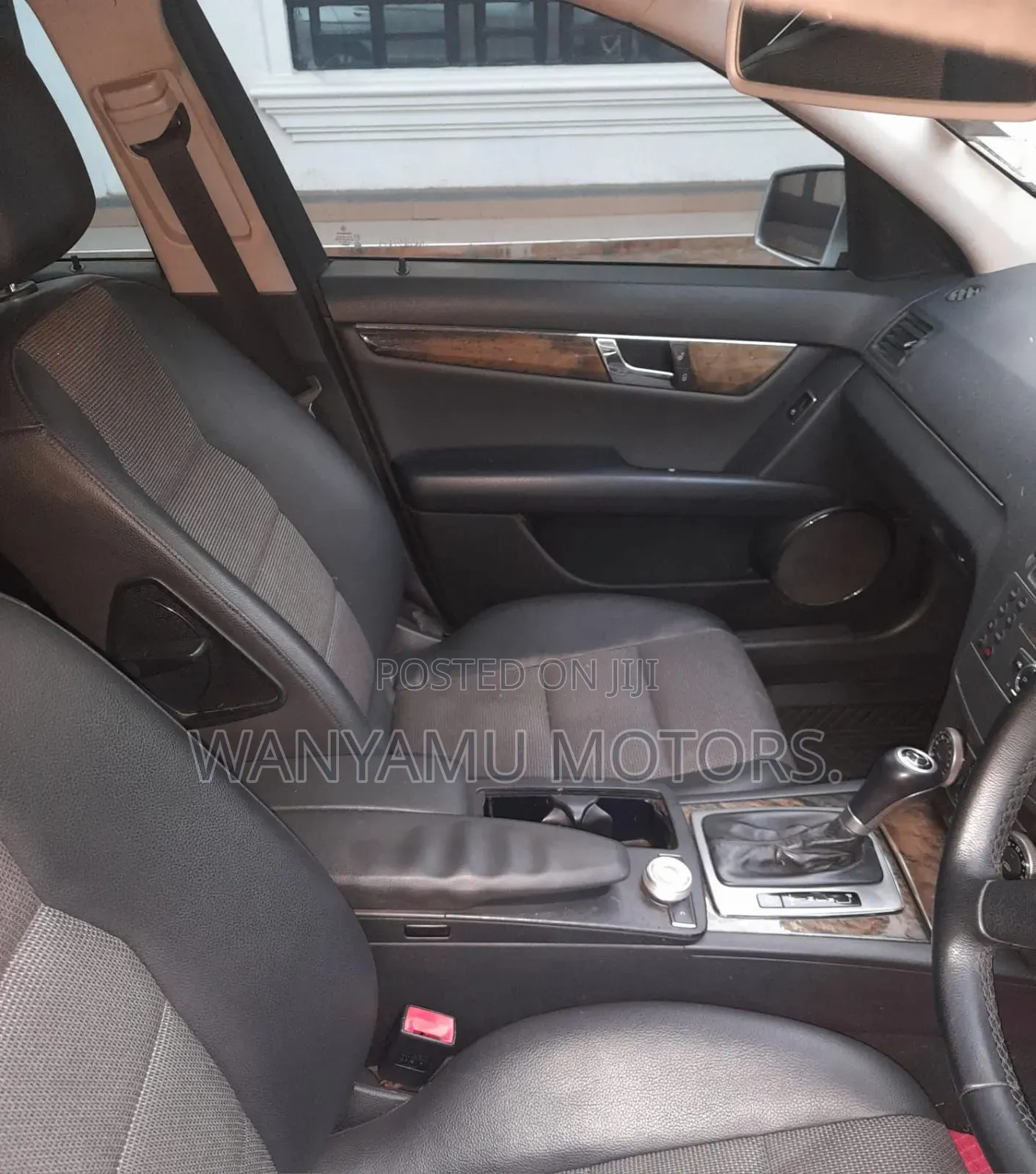 Mercedes-Benz C200 2012 Silver
