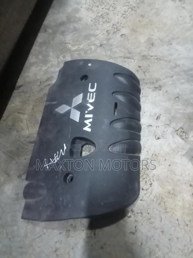 Engine Top Cover Mitsubishi Outlander 2008 - main view