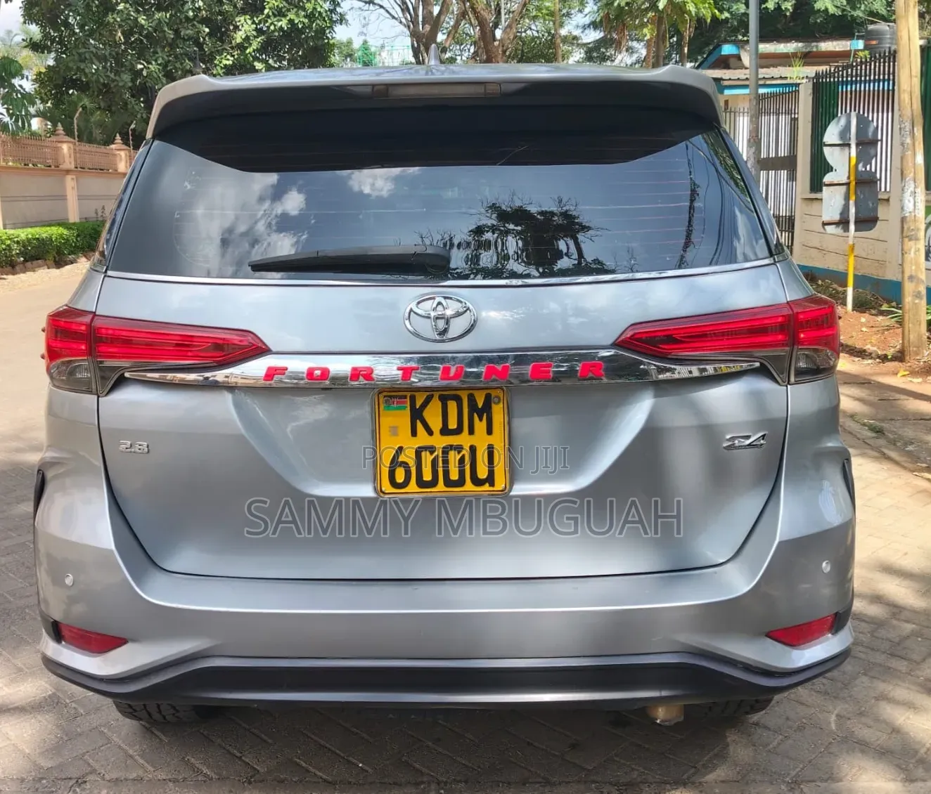 Toyota Fortuner 2018 Silver
