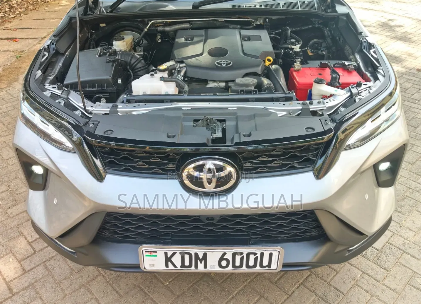 Toyota Fortuner 2018 Silver