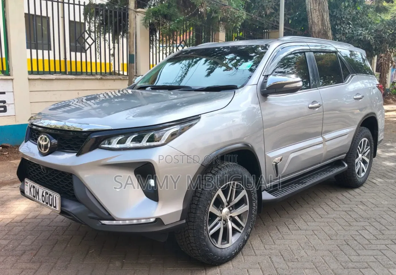 Toyota Fortuner 2018 Silver