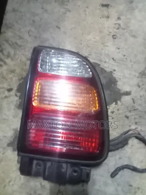 Rav4 2000 Taillight