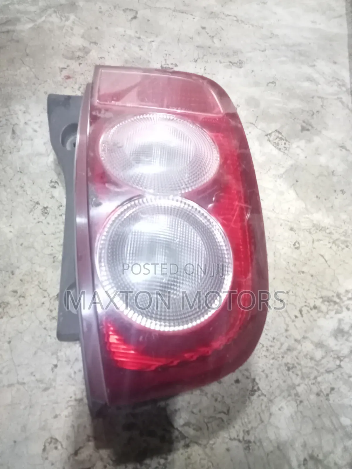 Nissan March 2002 Taillight
