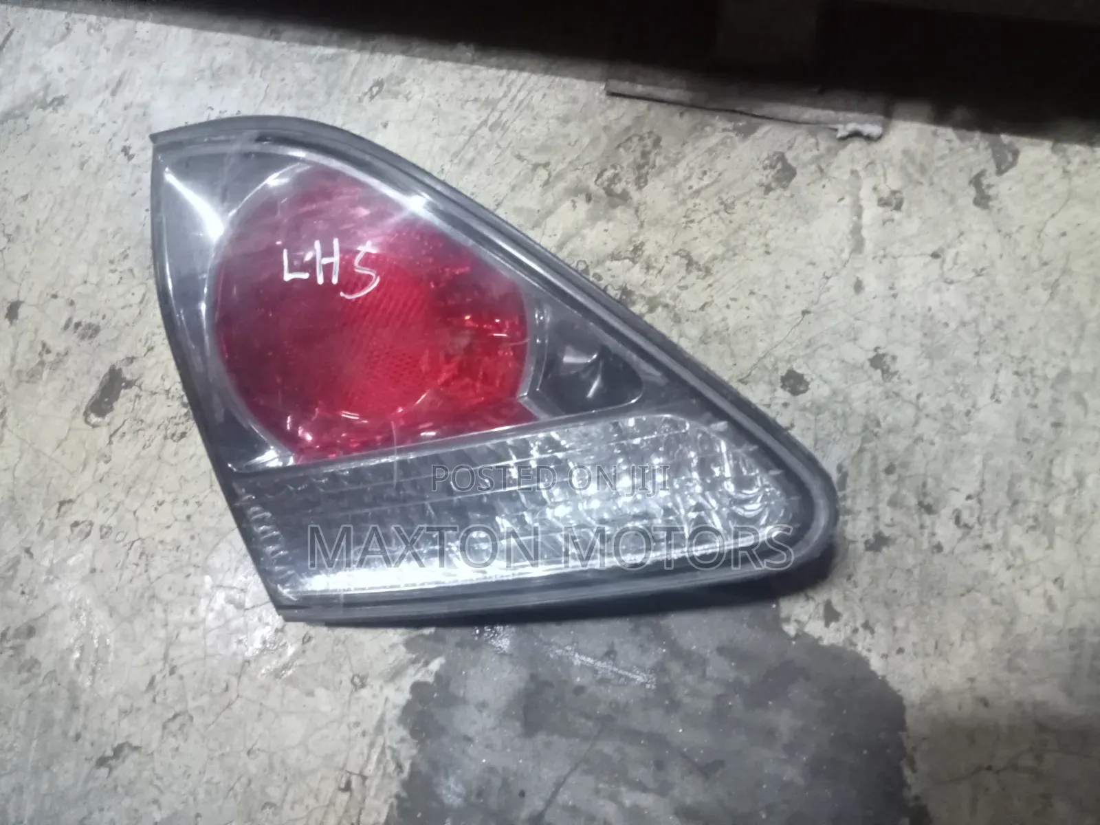 Lexus Mu15 Bootlight