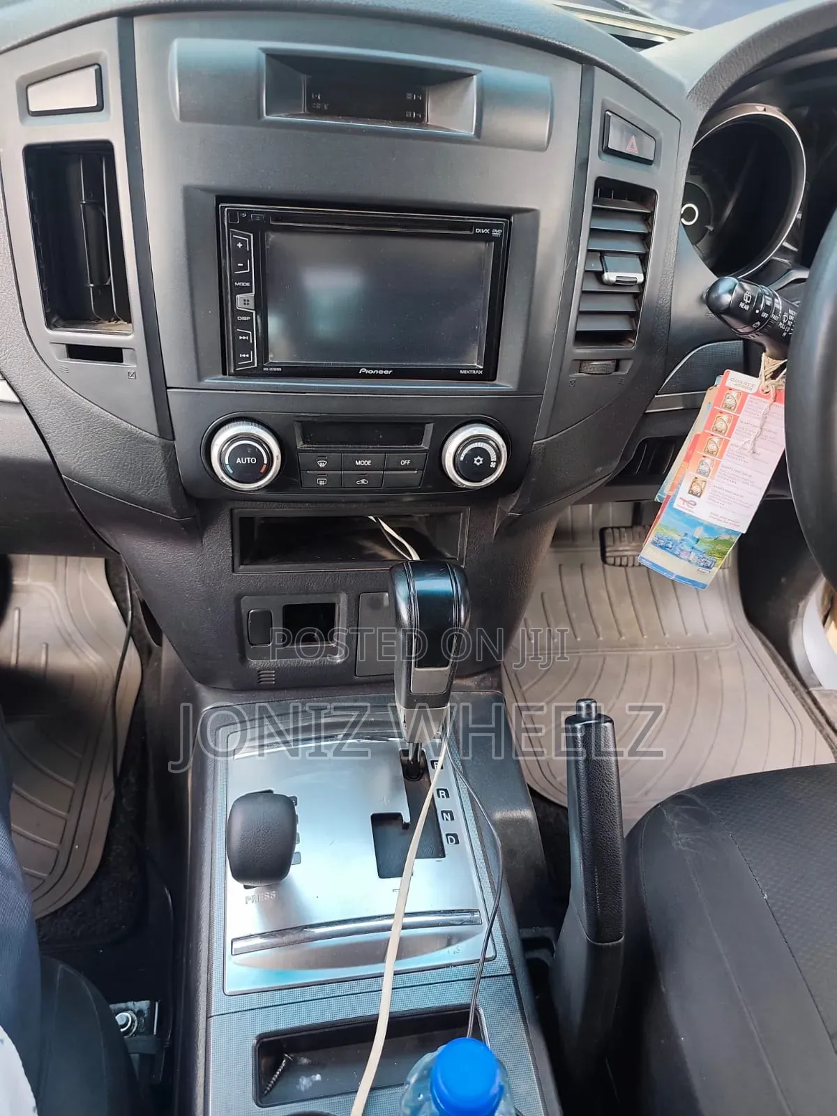 Mitsubishi Pajero 3.0 2009 Silver