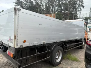 Mitsubish Fuso Canter