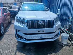 Toyota Land Cruiser Prado 2.7 2020 White