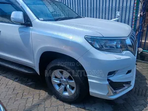Toyota Land Cruiser Prado 2.7 2020 White