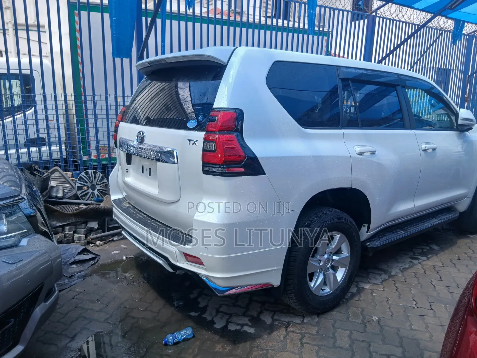 Toyota Land Cruiser Prado 2.7 2020 White