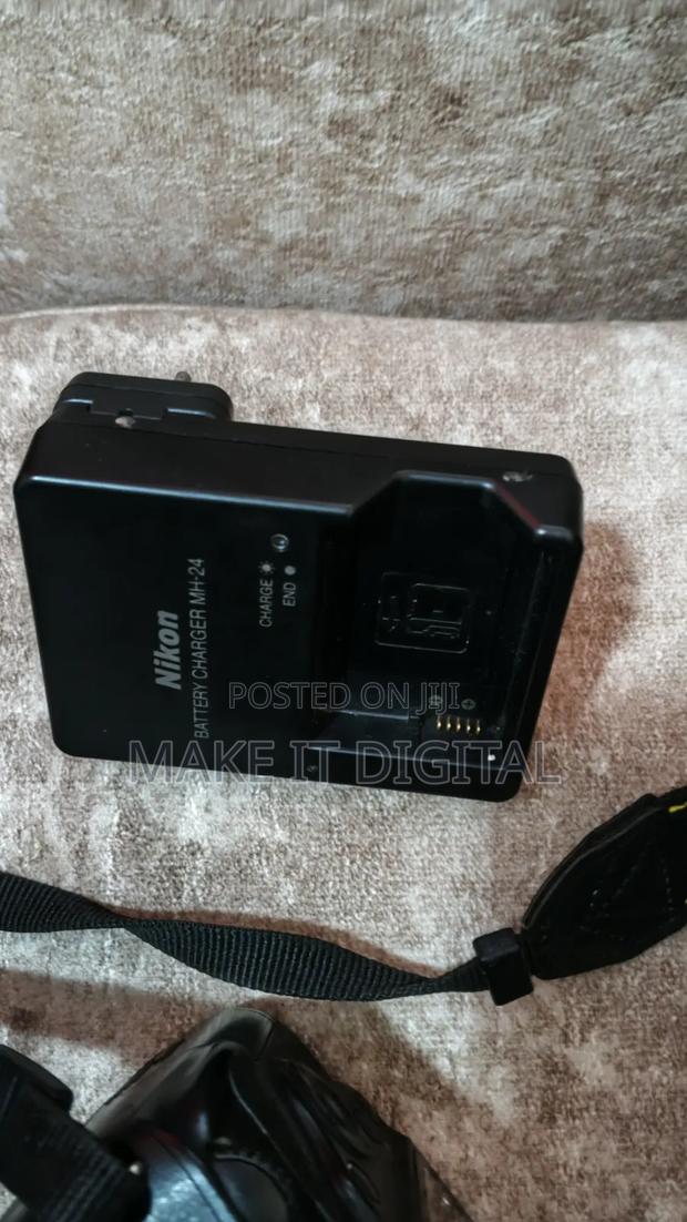 Nikon D3200 DSLR Camera - thumbnail 2