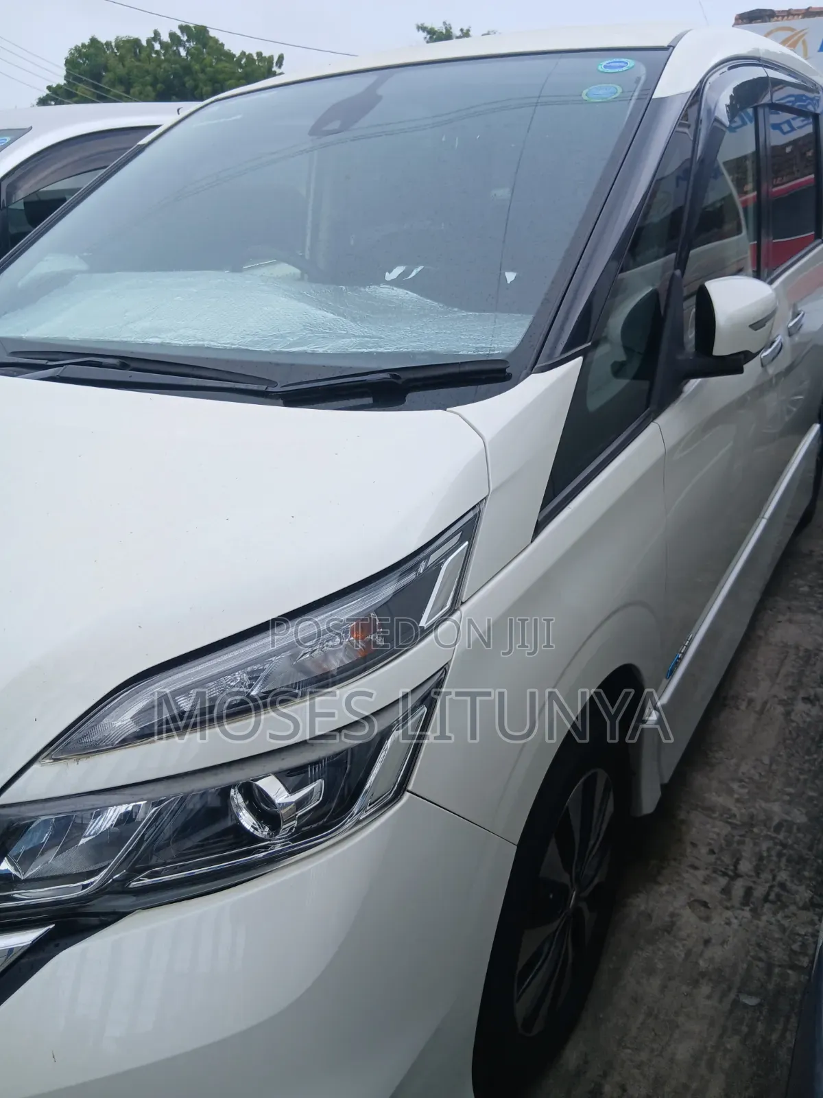 Nissan Serena 2019 White