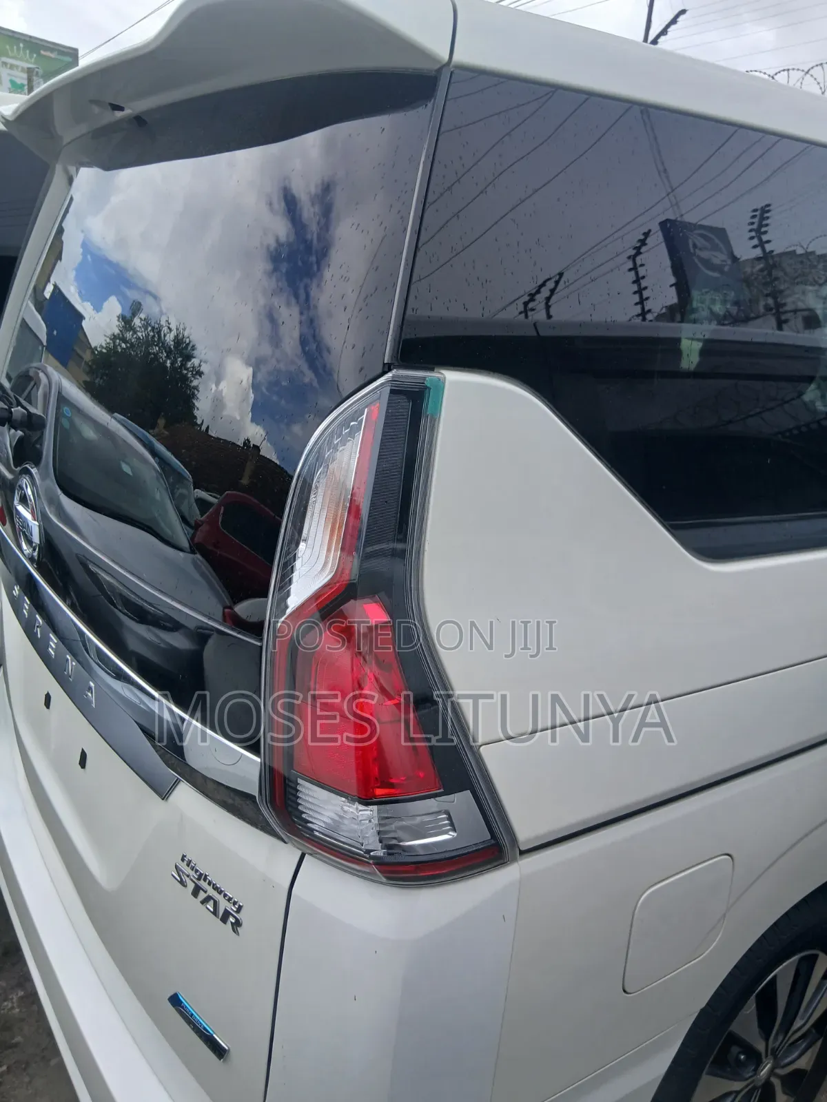 Nissan Serena 2019 White