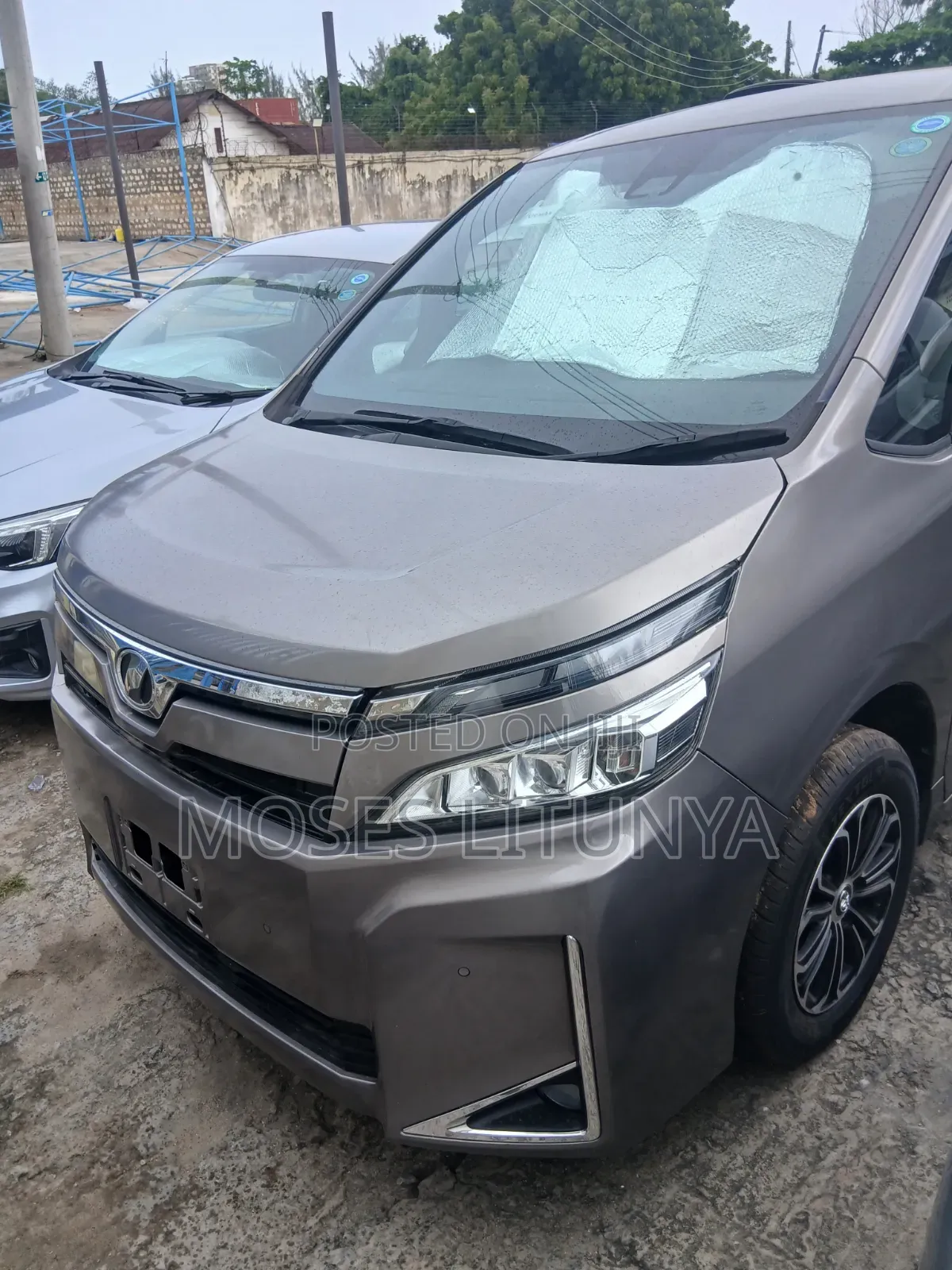 Toyota Voxy 2019 Beige