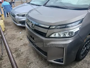 Toyota Voxy 2019 Beige