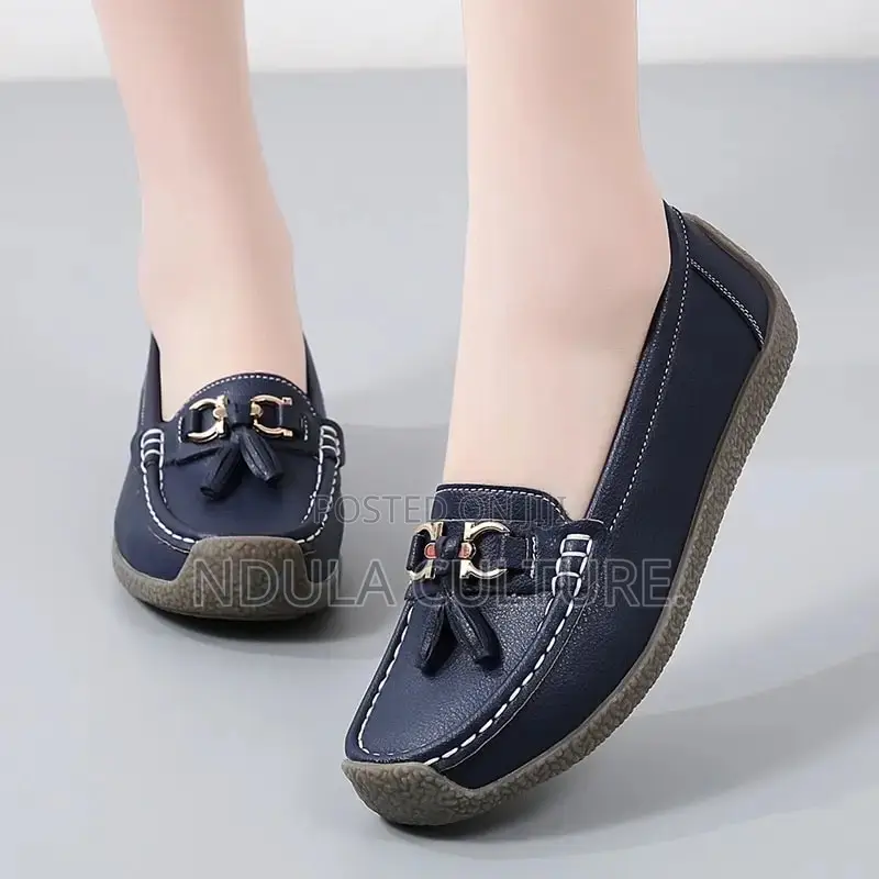 Ladies Fashion Leather Loafers