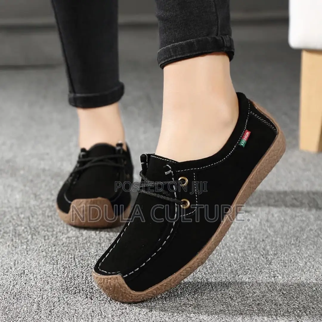 Ladies Fashion Leather Loafers
