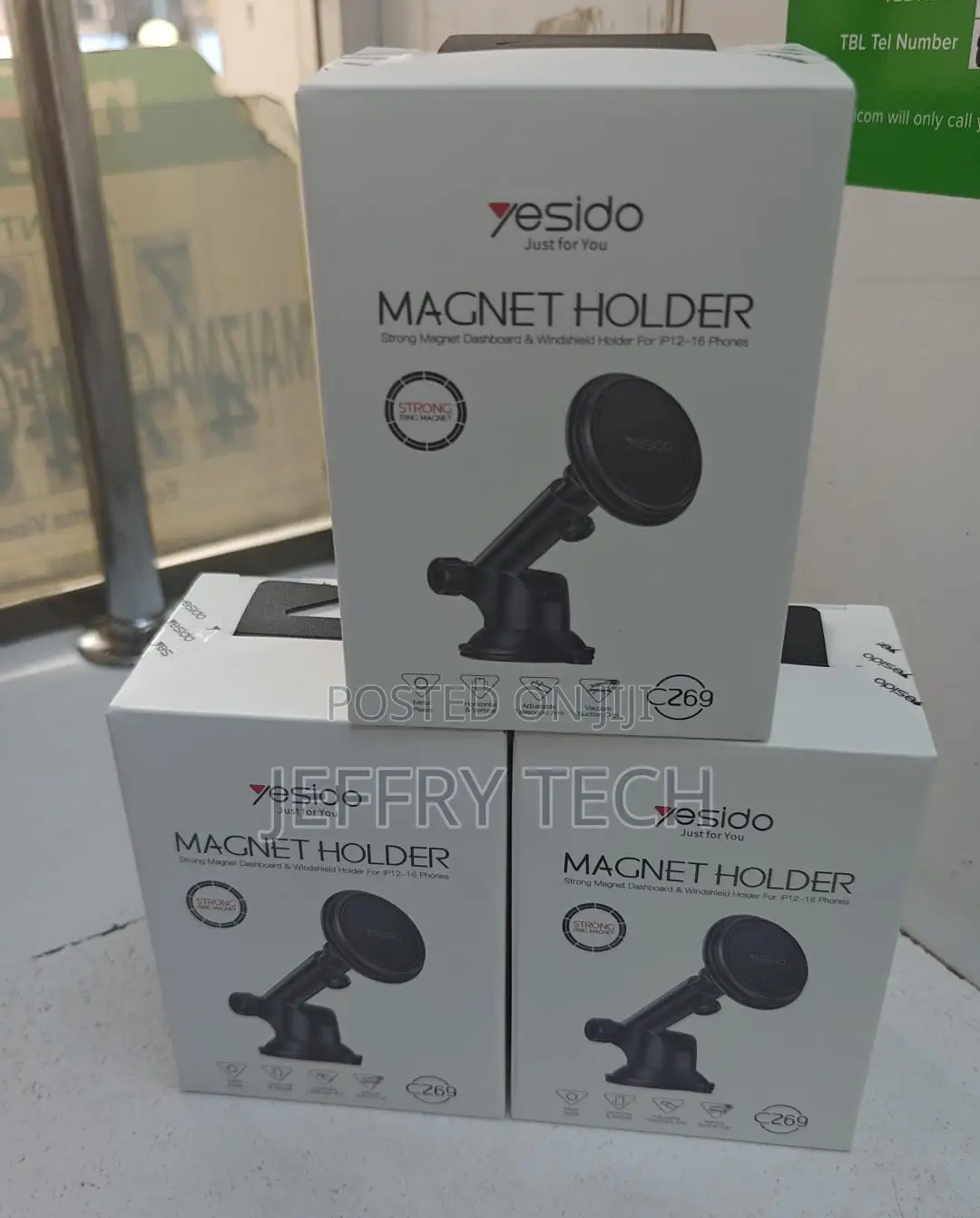 Yesido Rotation Telescopic Rod Magnetic Suction Cup Car Phone Holder