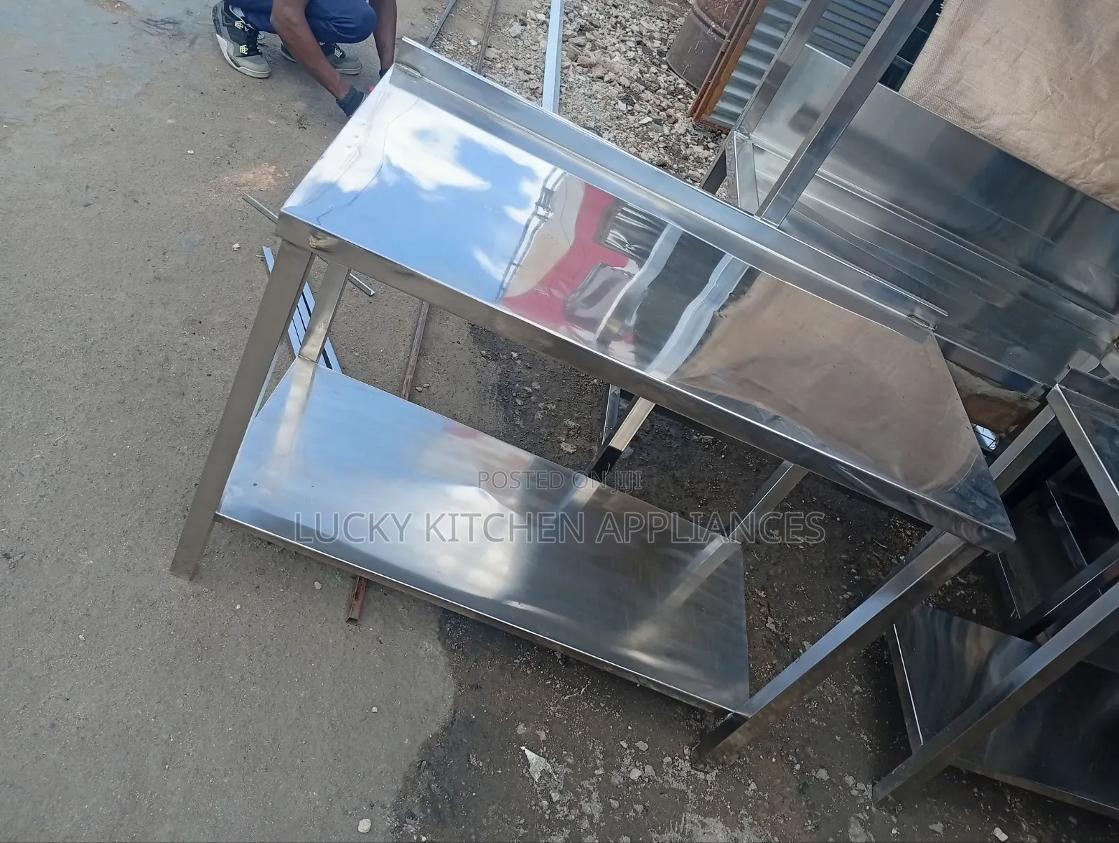 Stainless Steel Heavy Duty Warking Top Table.